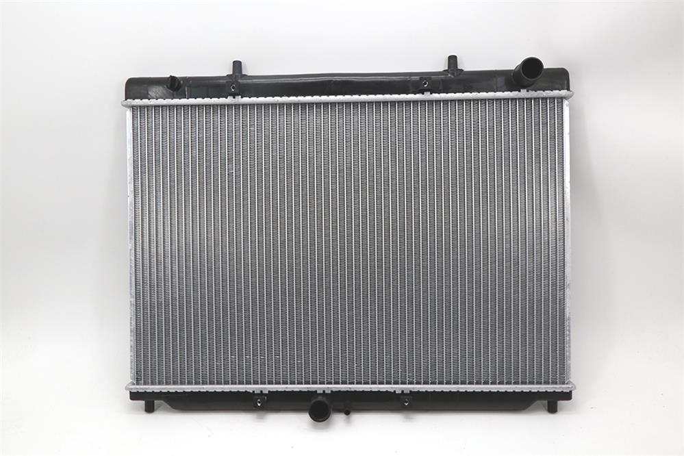 23887109 SGMW SAIC Wuling Hong guang V 1.5 radiateur en aluminium