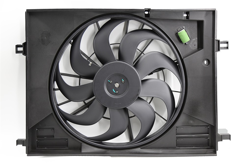 S301030-3210 Changan 2018 CS75 plus 1.5T ventilateur de radiateur